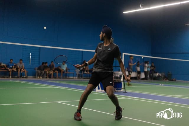 BADMINTON
